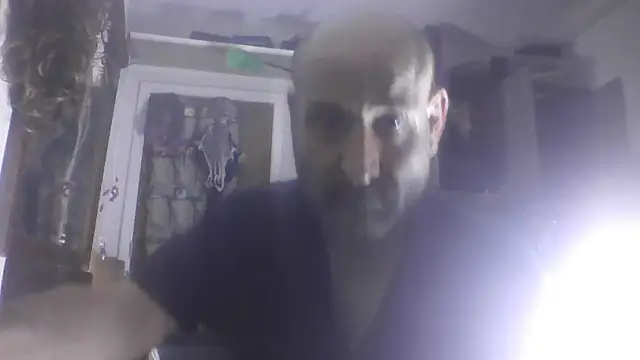 Snapshot of Tinydalldaylong chatting on April 13, 1:05 pm Tinydalldaylong online show from April 13, 1:05 pm