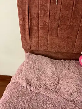 Snapshot of Bunny_sexy01 chatting on February 18, 1:21 am Bunny sexy01 online show from February 18, 1:21 am