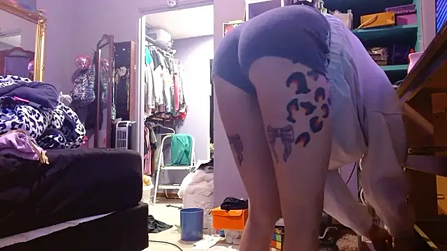 watermellonpussy online show from January 15, 4:28 am