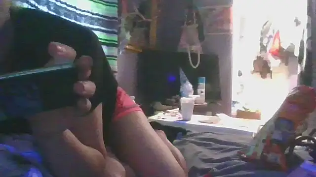 Snapshot of watermellonpussy chatting on June 16, 8:55 pm watermellonpussy online show from June 16, 8:55 pm