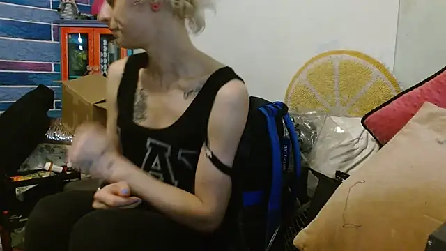 Snapshot of watermellonpussy chatting on July 7, 5:39 pm watermellonpussy online show from July 7, 5:39 pm