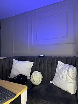 Snapshot of GabriellaFerrer chatting on November 13, 10:03 am GabriellaFerrer online show from November 13, 10:03 am