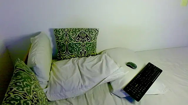 samanta r  online show from March 1, 5:15 pm