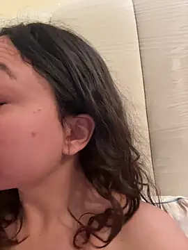 Megan Rodrigo online show from February 9, 1:37 pm