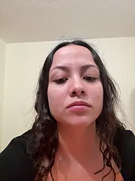 Megan Rodrigo online show from April 27, 12:47 pm