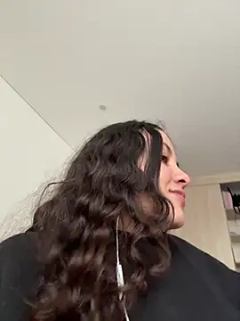 Snapshot of Megan_Rodrigo chatting on June 6, 2:33 pm Megan Rodrigo online show from June 6, 2:33 pm