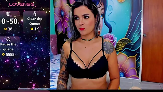mia bigtits17 online show from December 14, 1:28 am