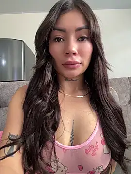 Roxanne 08 online show from July 8, 6:56 pm