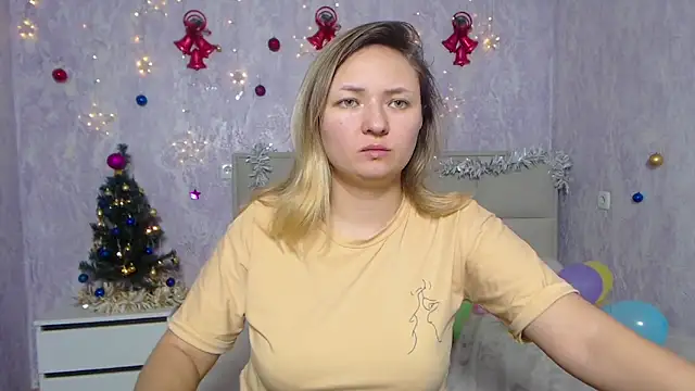 Snapshot of SallyVerda chatting on January 10, 4:22 am SallyVerda online show from January 10, 4:22 am