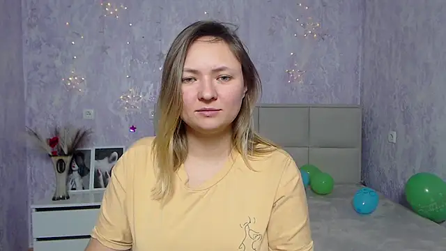 Snapshot of SallyVerda chatting on January 19, 9:34 pm SallyVerda online show from January 19, 9:34 pm