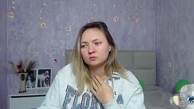 Snapshot of SallyVerda chatting on January 20, 3:48 am SallyVerda online show from January 20, 3:48 am