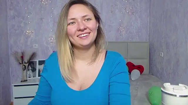 Snapshot of SallyVerda chatting on January 28, 12:57 am SallyVerda online show from January 28, 12:57 am