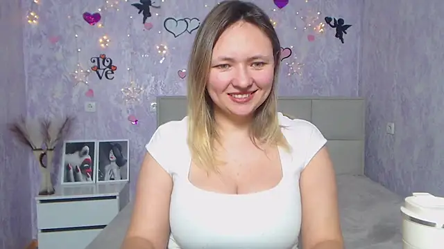 SallyVerda online show from February 12, 10:37 pm