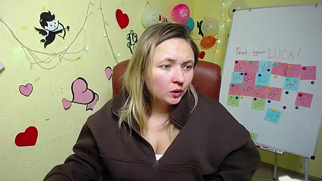 Snapshot of SallyVerda chatting on February 16, 4:09 am SallyVerda online show from February 16, 4:09 am