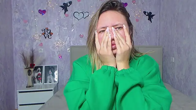 SallyVerda online show from February 24, 6:47 pm