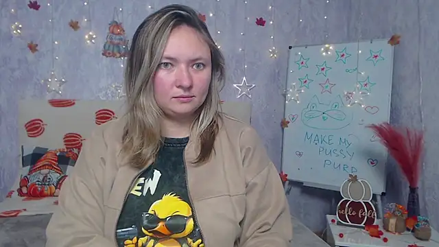 Snapshot of SallyVerda chatting on November 13, 7:24 pm SallyVerda online show from November 13, 7:24 pm