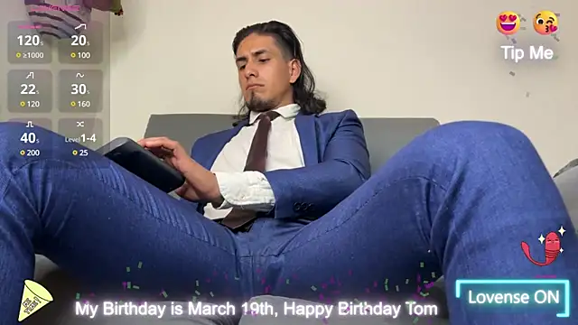 Tom blunt96 online show from March 22, 6:36 pm