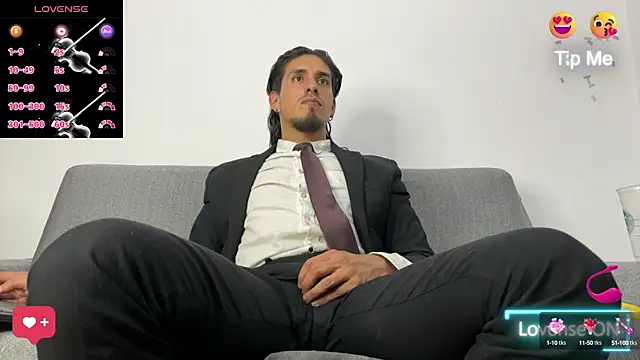 Tom blunt96 online show from October 15, 6:13 am