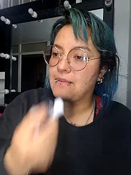 Snapshot of lucky-leah chatting on May 23, 3:56 am lucky-leah online show from May 23, 3:56 am