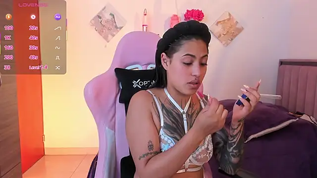 Kayla foxxy online show from June 15, 7:27 pm