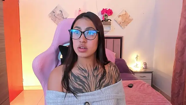 Kayla foxxy online show from June 30, 11:17 pm