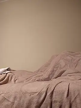 niesmialy39oon online show from March 11, 10:16 pm