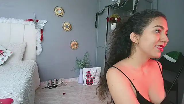 Snapshot of arteverena chatting on December 31, 3:20 pm arteverena online show from December 31, 3:20 pm