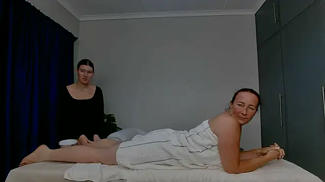 Snapshot of C1eopatra chatting on February 16, 6:32 pm C1eopatra online show from February 16, 6:32 pm