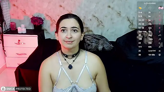 Abbieowenx online show from April 20, 2:09 pm