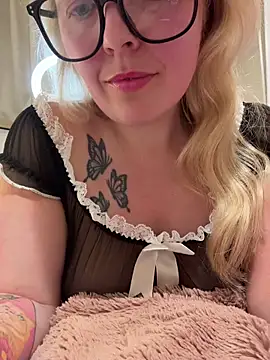 xxcurvyjessiexx online show from March 19, 7:29 pm