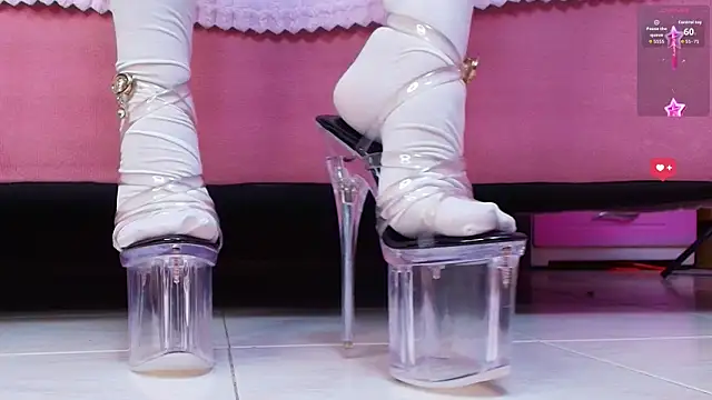 Snapshot of AuroraSim chatting on December 15, 1:37 pm AuroraSim online show from December 15, 1:37 pm