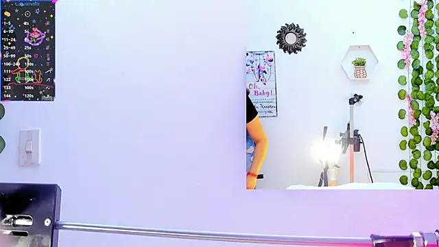 Daki Ume  online show from February 22, 2:17 am