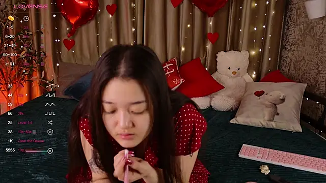 FreyaRaya online show from February 14, 3:58 am