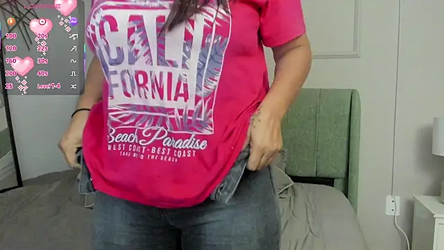 Sussanewolf online show from February 27, 1:44 pm