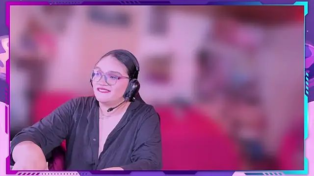 Snapshot of MegariaB chatting on May 7, 4:40 am MegariaB online show from May 7, 4:40 am