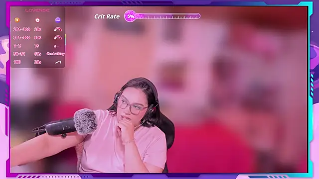 Snapshot of MegariaB chatting on May 10, 4:28 am MegariaB online show from May 10, 4:28 am
