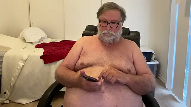 Snapshot of Drummajor chatting on March 6, 12:54 am Drummajor online show from March 6, 12:54 am