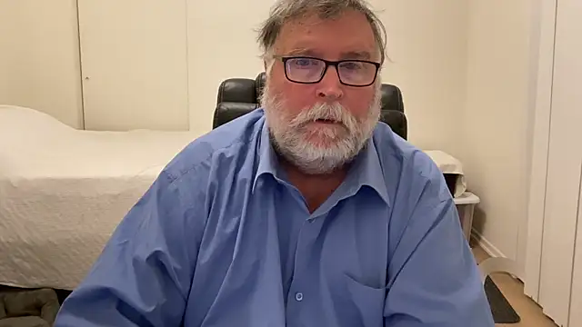 Snapshot of Drummajor chatting on March 7, 10:56 am Drummajor online show from March 7, 10:56 am