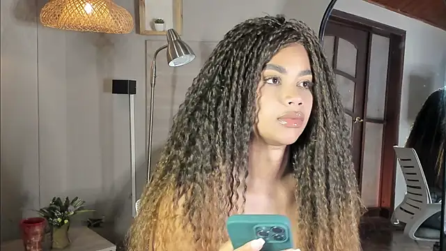 Snapshot of nayah__ chatting on June 23, 9:02 pm nayah online show from June 23, 9:02 pm