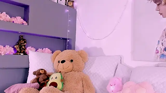 rosemonrooe online show from February 26, 3:08 pm