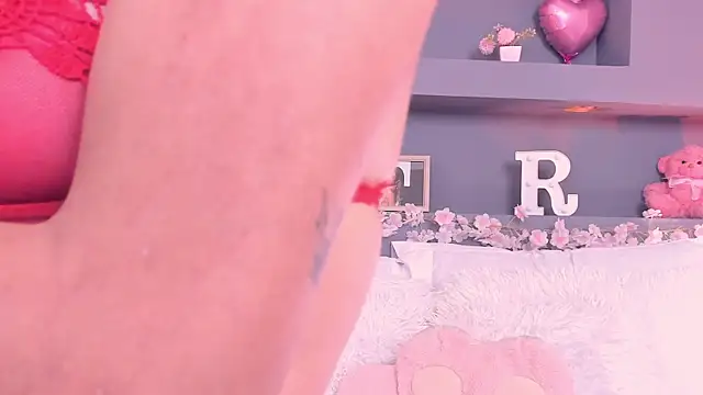 rosemonrooe online show from November 7, 3:23 pm