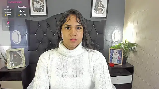 Snapshot of Kagome01 chatting on February 21, 12:39 pm Kagome01 online show from February 21, 12:39 pm