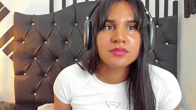 Snapshot of Kagome01 chatting on March 11, 3:23 pm Kagome01 online show from March 11, 3:23 pm