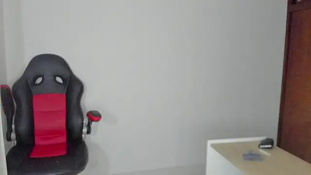 samy jonnes  online show from December 27, 12:18 am