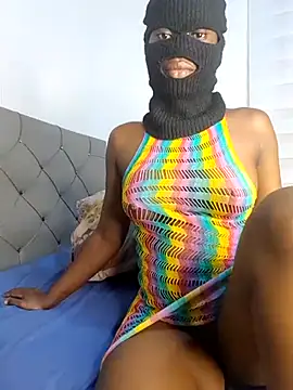 Snapshot of Incognito_couple_in_mask chatting on February 27, 11:48 pm Incognito couple in mask online show from February 27, 11:48 pm