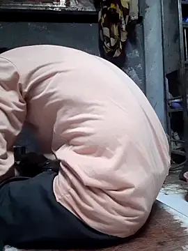 Burhade-- online show from October 4, 4:05 pm