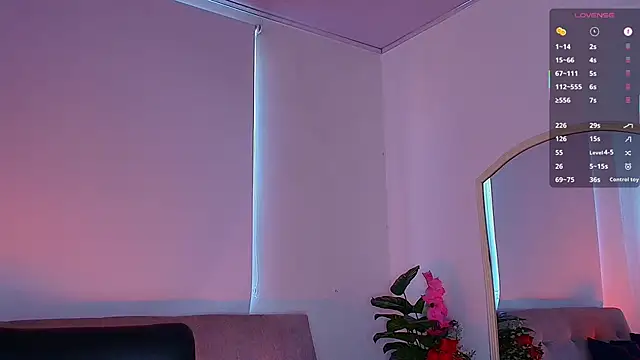 Valengarcia  online show from February 19, 10:17 pm