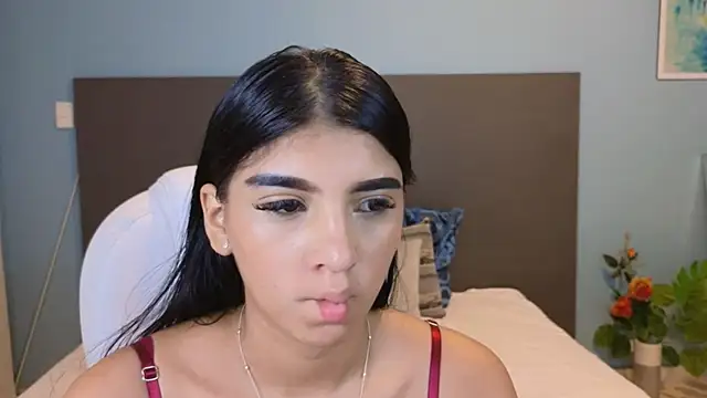 Snapshot of maiaa_ruiz chatting on December 2, 3:14 pm maiaa ruiz online show from December 2, 3:14 pm