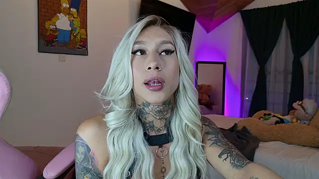 Snapshot of Juana_777 chatting on September 28, 3:45 am Juana 777 online show from September 28, 3:45 am