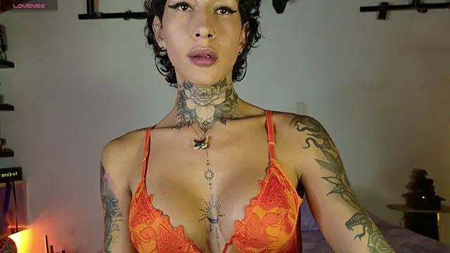 Juana 777 online show from August 1, 3:17 am